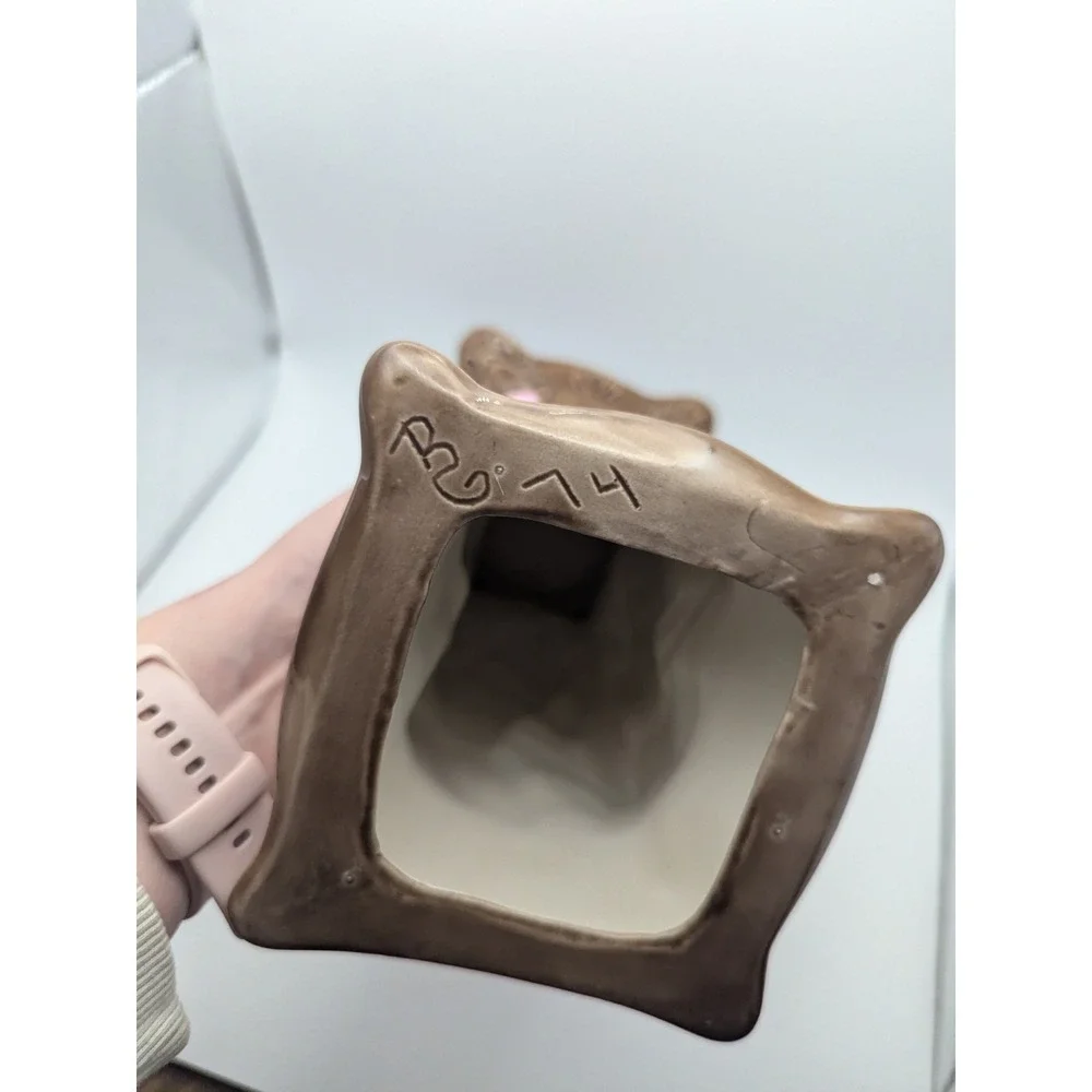 Vintage 1974 Praying Hands Ky Mold Kentucky Pedestal Candle Holder Brown Ceramic